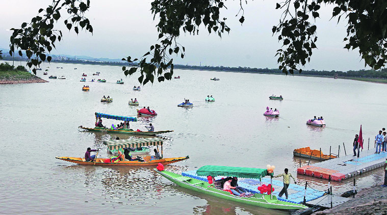 Things to do at Sukhna lake chandigarh 