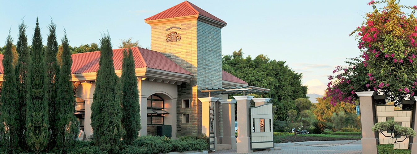 Forest Hill Resort
