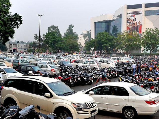City Beautiful to have Online App for Smart Parking System in Chandigarh