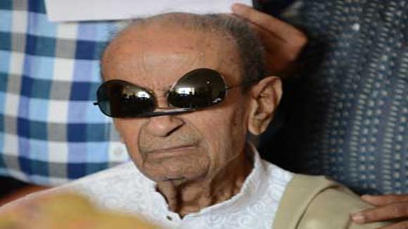 Tarak Mehta passes away