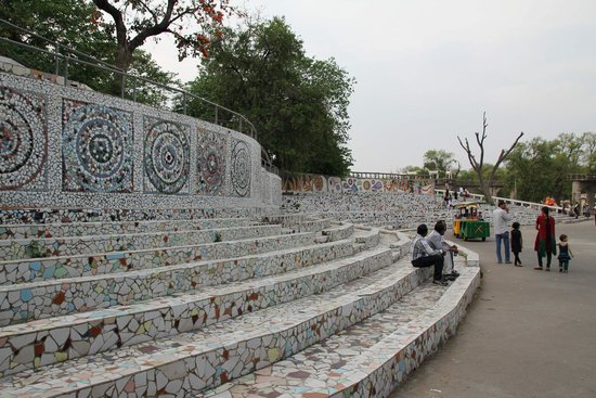 Cultural Evening at Rock Garden