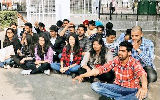 protest in the Punjab university