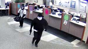  Bank Robbery In Punjab, Two Thieves Stolen Rs. 14.5 Lakh