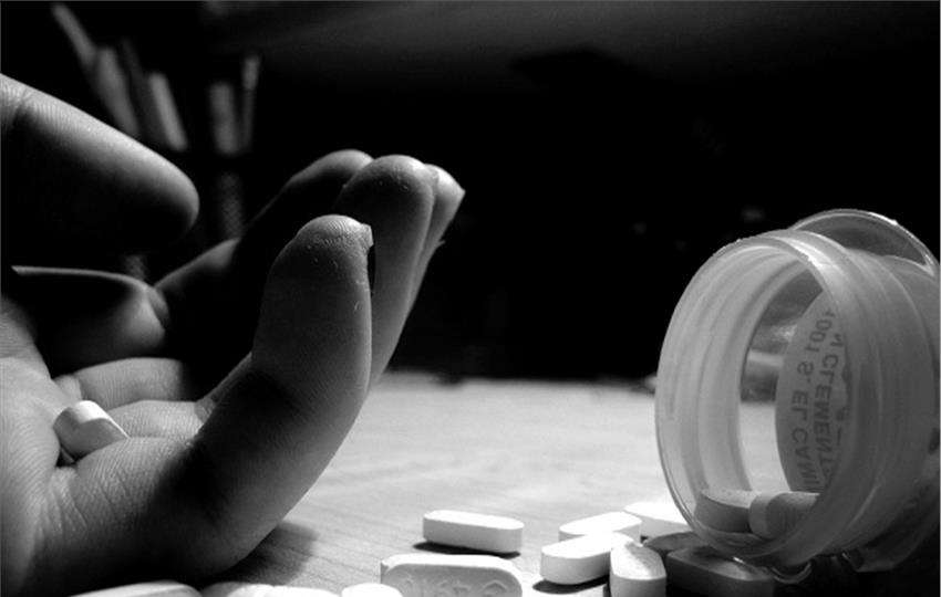 Couple Took Poison After Fight, Man Died