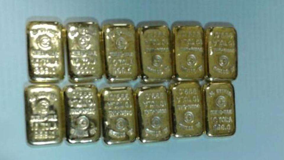 Again Gold Smuggling At Chandigarh Airport From Dubai