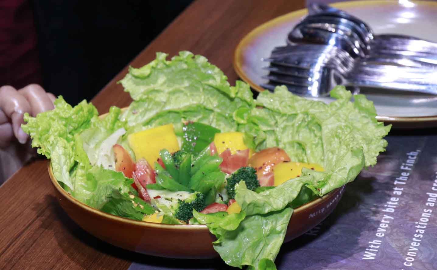 tiranga basket salad