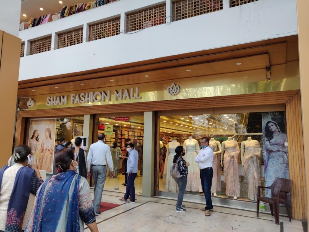 sham fashion mall sector 34