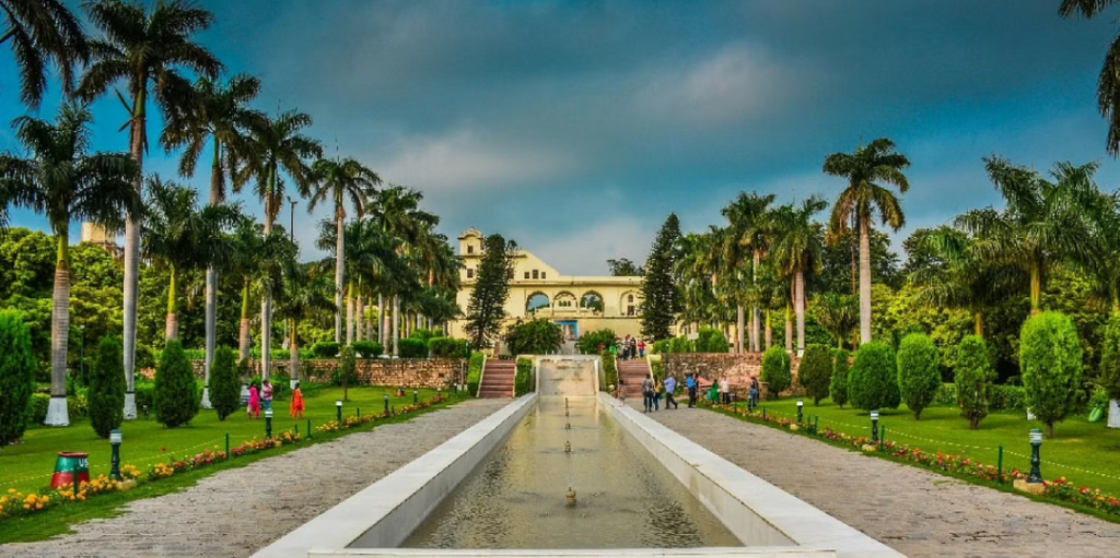 Pinjore Garden picnic spots near Chandigarh 