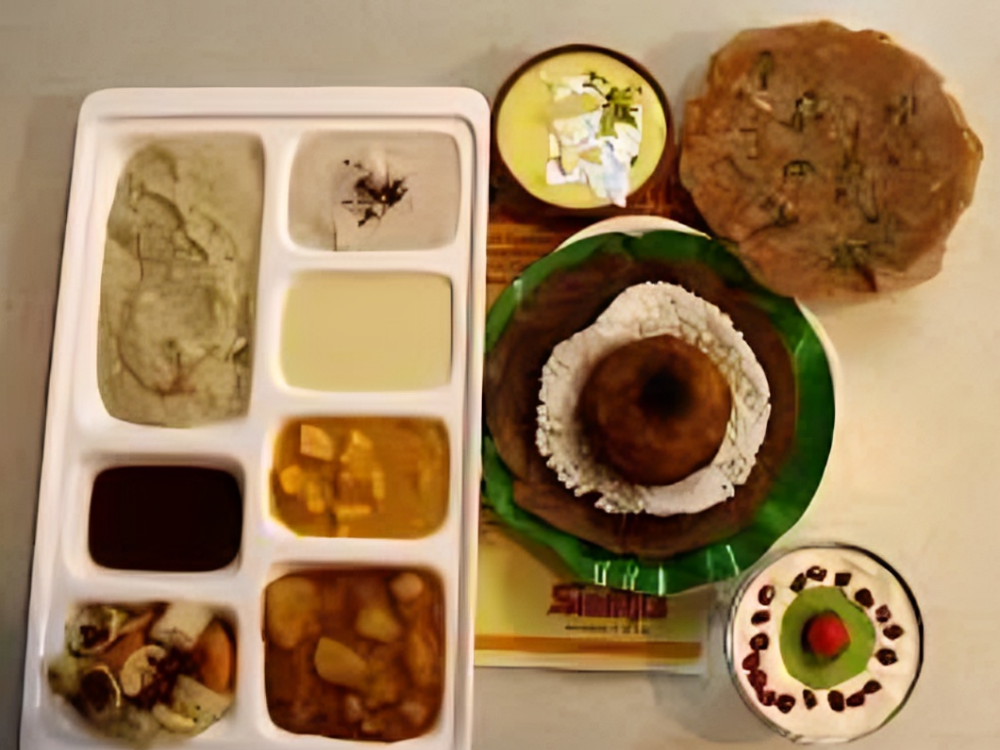 Sindhi Sweets Navratri Thali